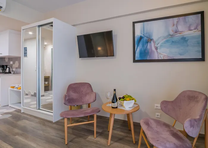 Bio & Rethymno (Crete)