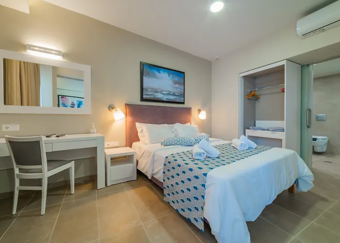 Bio & Rethymno (Crete)