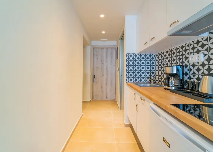 Bio & Rethymno (Crete)