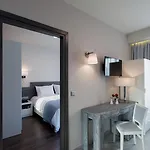 Bio & Hotel