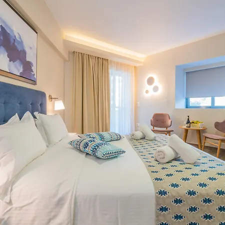 Bio & העיירה רתימנו