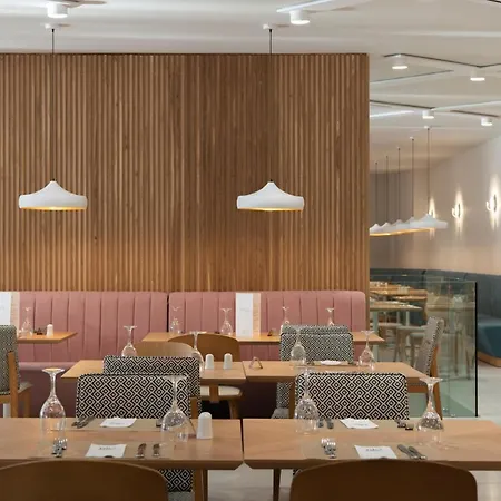 Hotel Bio